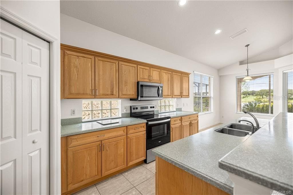 1328 DIAMOND SHORE LOOP — photo 17 of 88