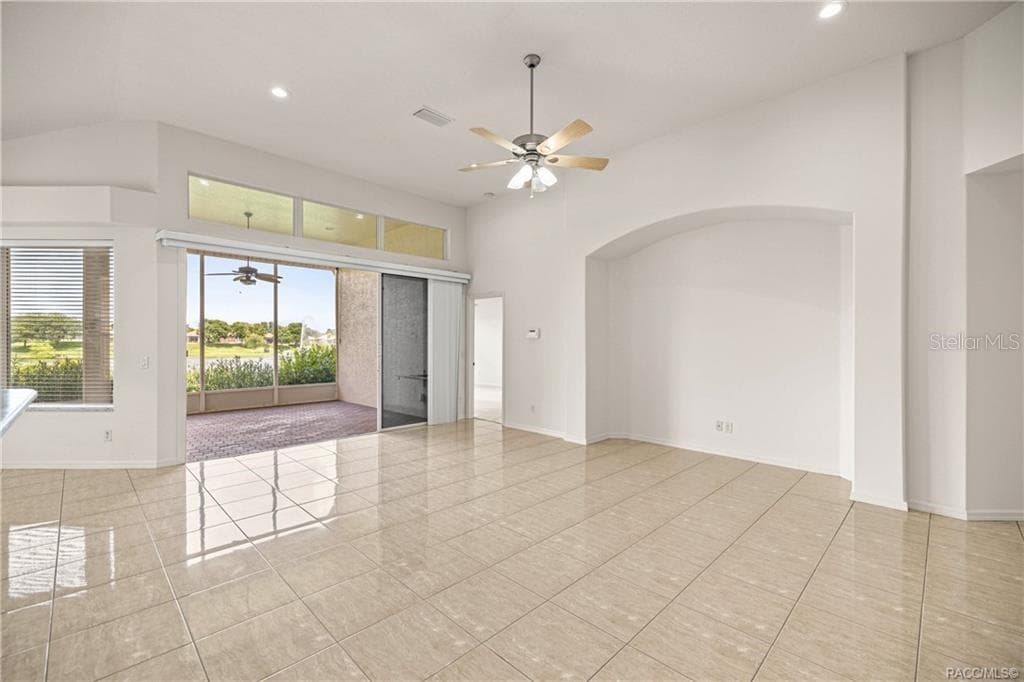 1328 DIAMOND SHORE LOOP — photo 11 of 88