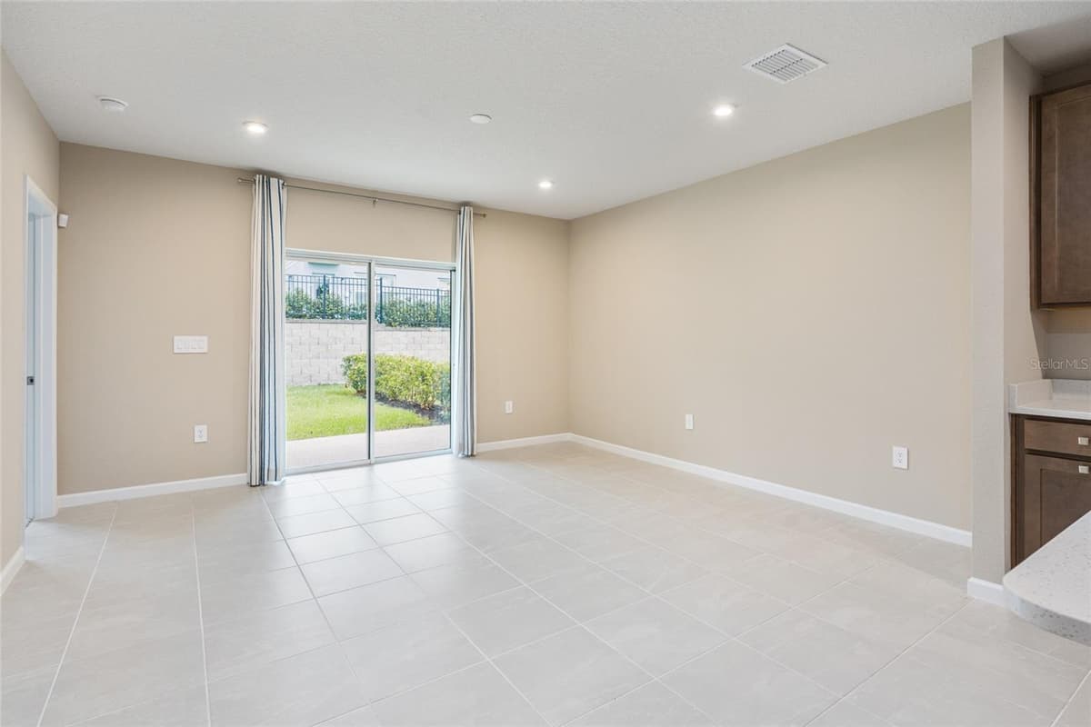 1183 TURTLE ISLAND ROAD — photo 12 of 77