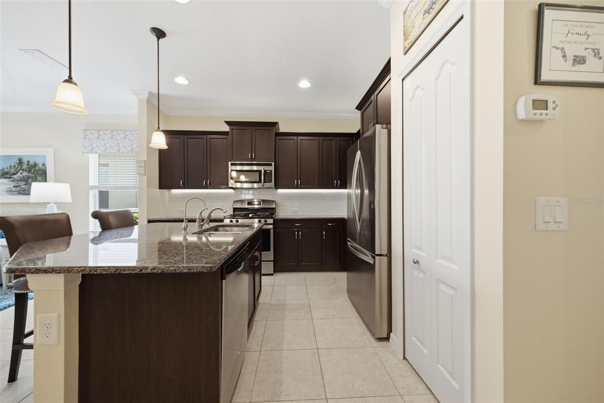 4028 WILDGRASS PLACE — photo 19 of 45