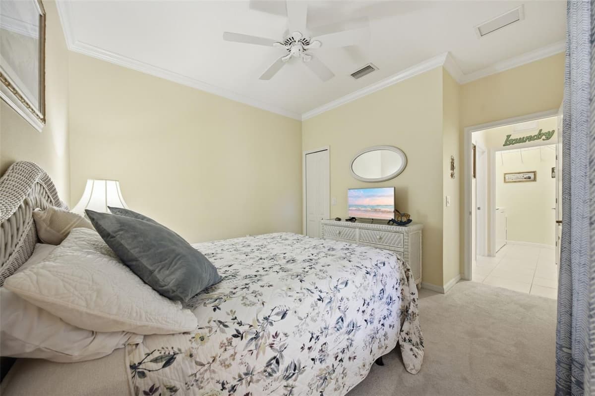4028 WILDGRASS PLACE — photo 32 of 45