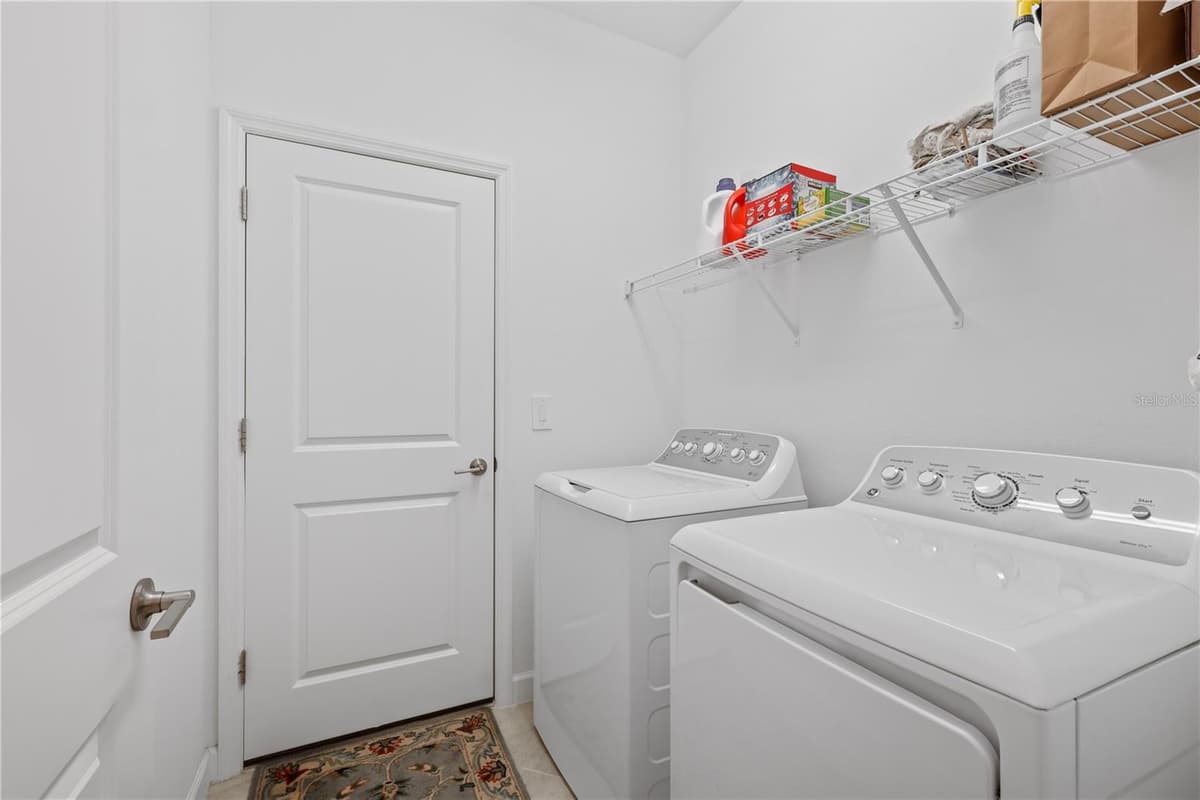 3390 WESTON MANOR DRIVE — photo 32 of 47