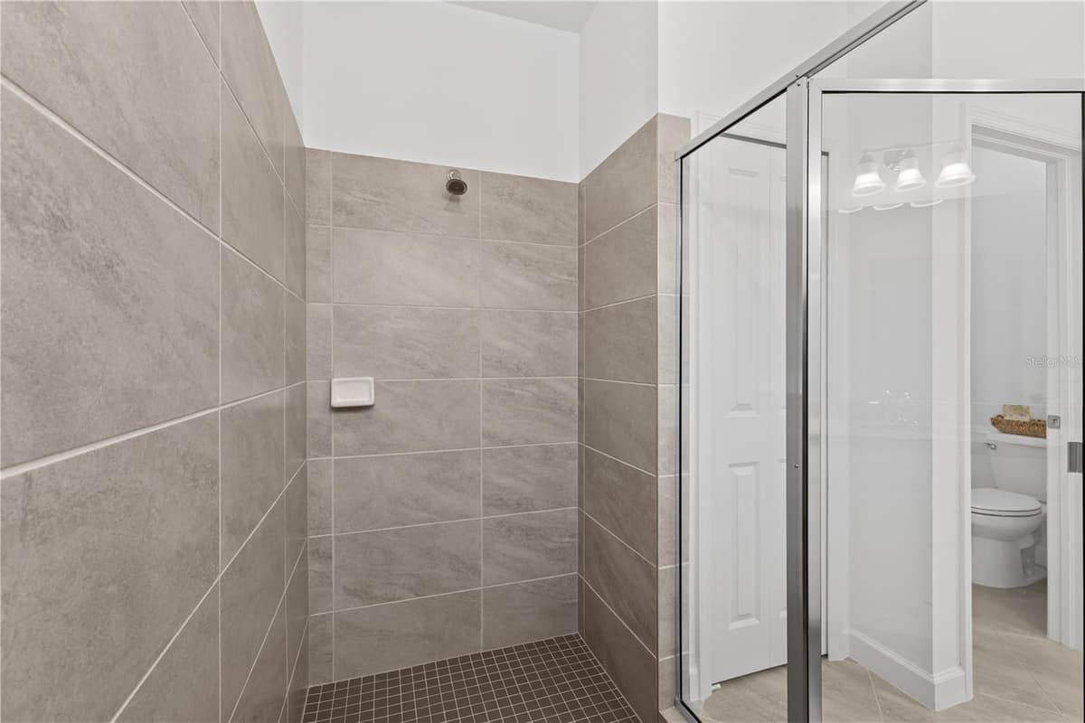 3390 WESTON MANOR DRIVE — photo 22 of 47