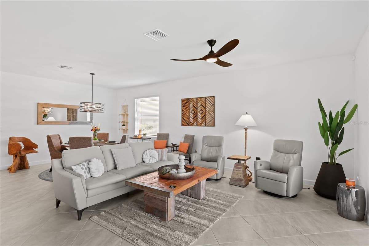 3390 WESTON MANOR DRIVE — photo 2 of 47
