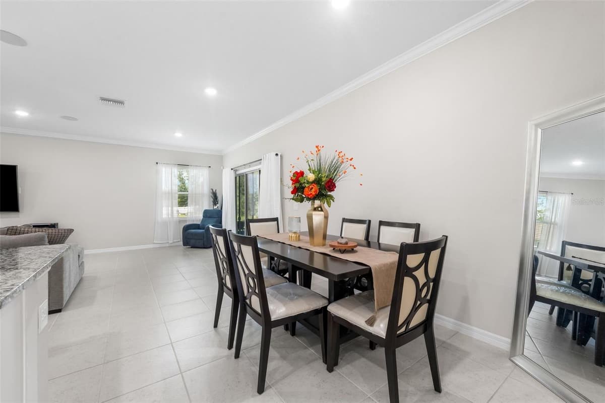 218 CADENCE GLEN — photo 12 of 48