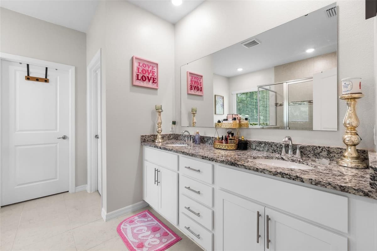 218 CADENCE GLEN — photo 19 of 48