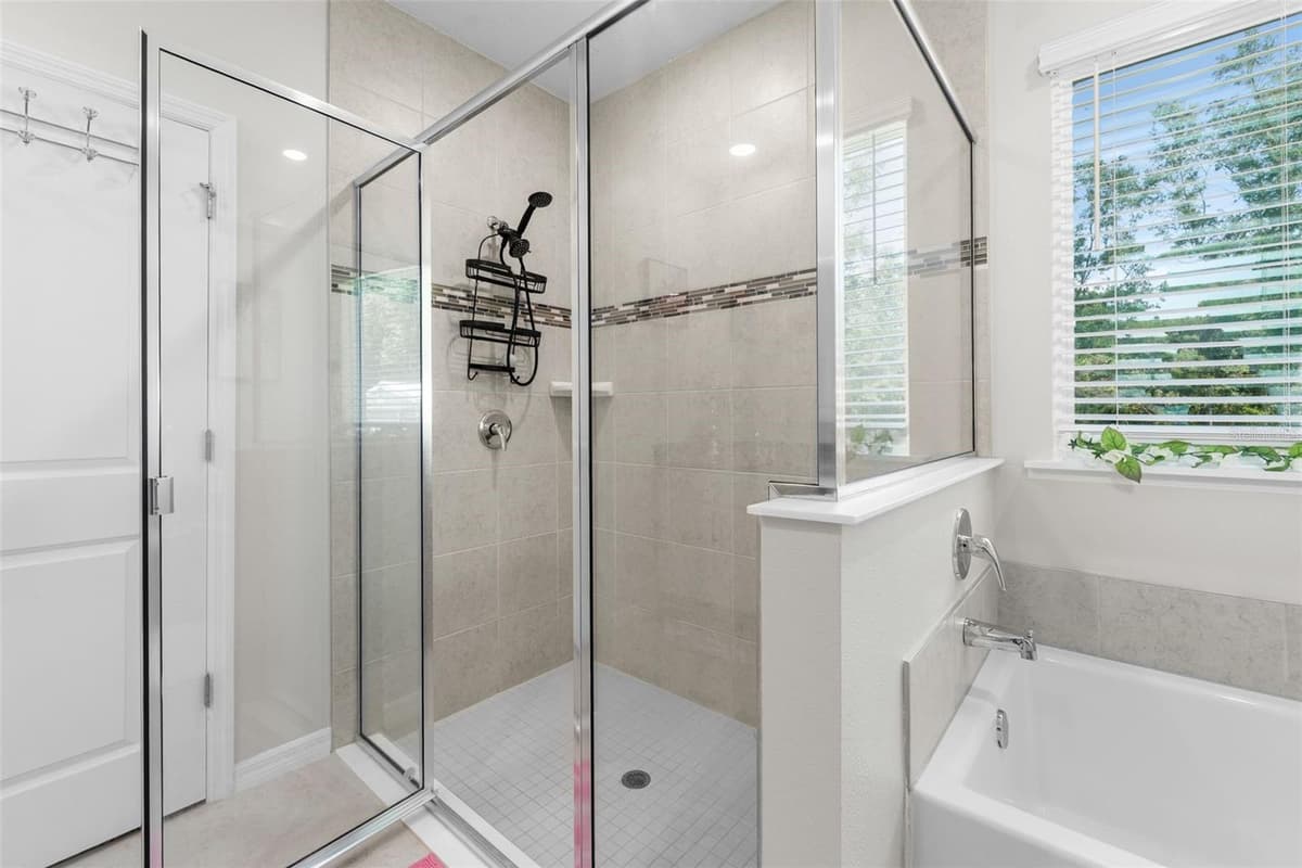 218 CADENCE GLEN — photo 20 of 48