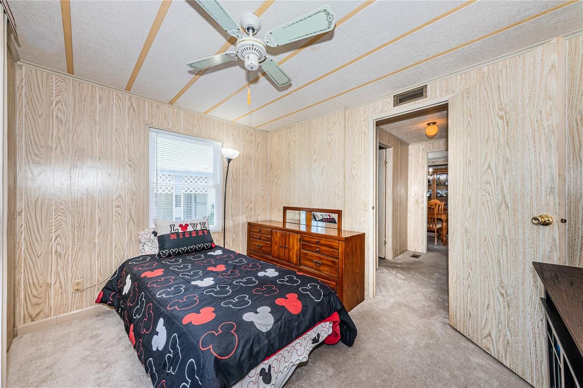 173 HICKORY GATE DRIVE — photo 16 of 45