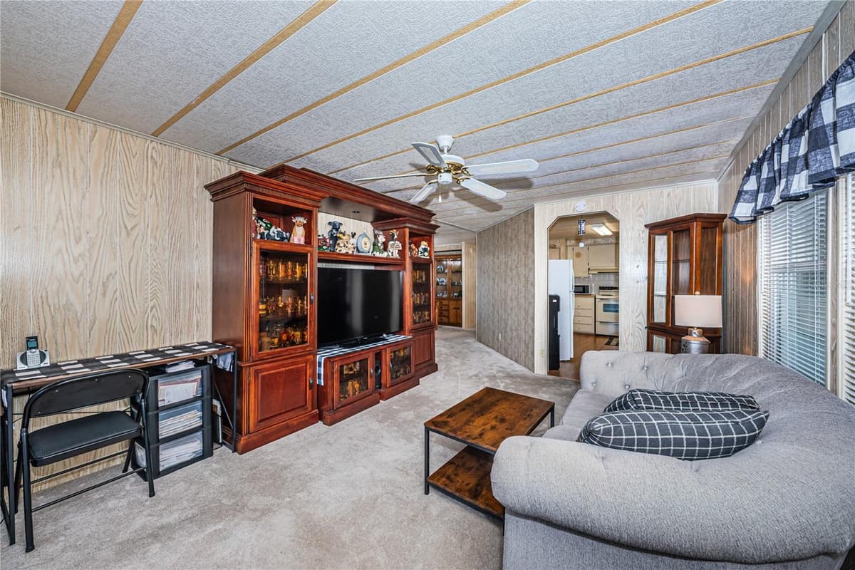173 HICKORY GATE DRIVE — photo 9 of 45