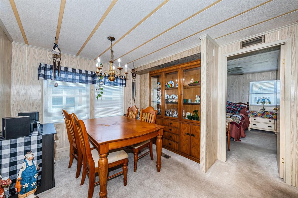 173 HICKORY GATE DRIVE — photo 8 of 45
