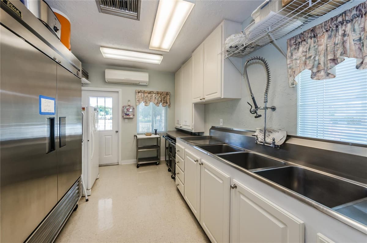 173 HICKORY GATE DRIVE — photo 35 of 45