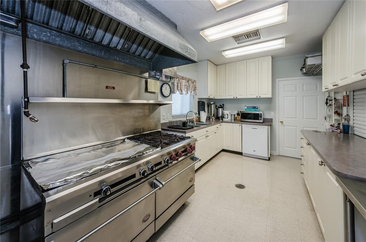 173 HICKORY GATE DRIVE — photo 34 of 45