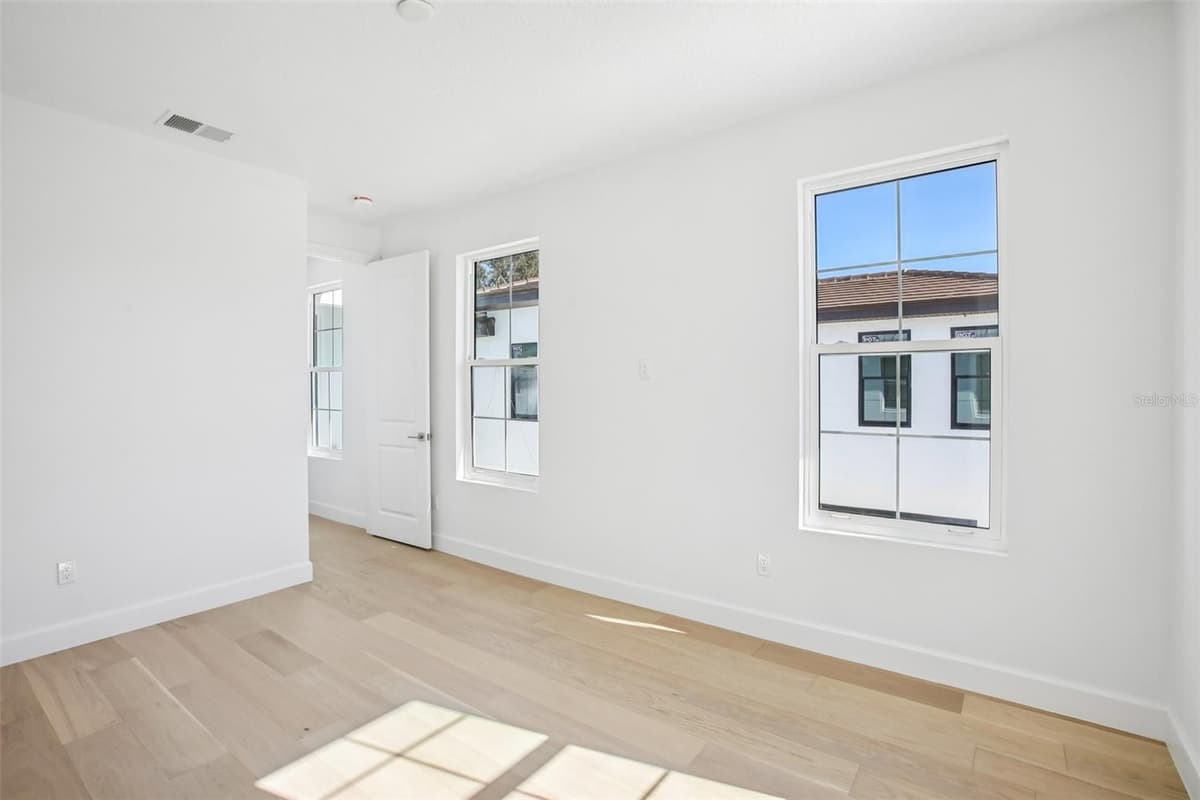 126 RICARDO WAY — photo 35 of 74