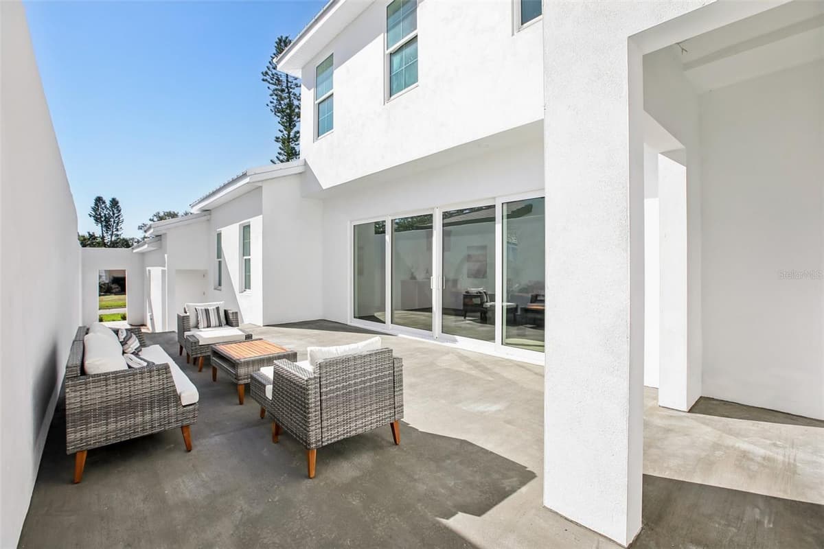 126 RICARDO WAY — photo 4 of 74