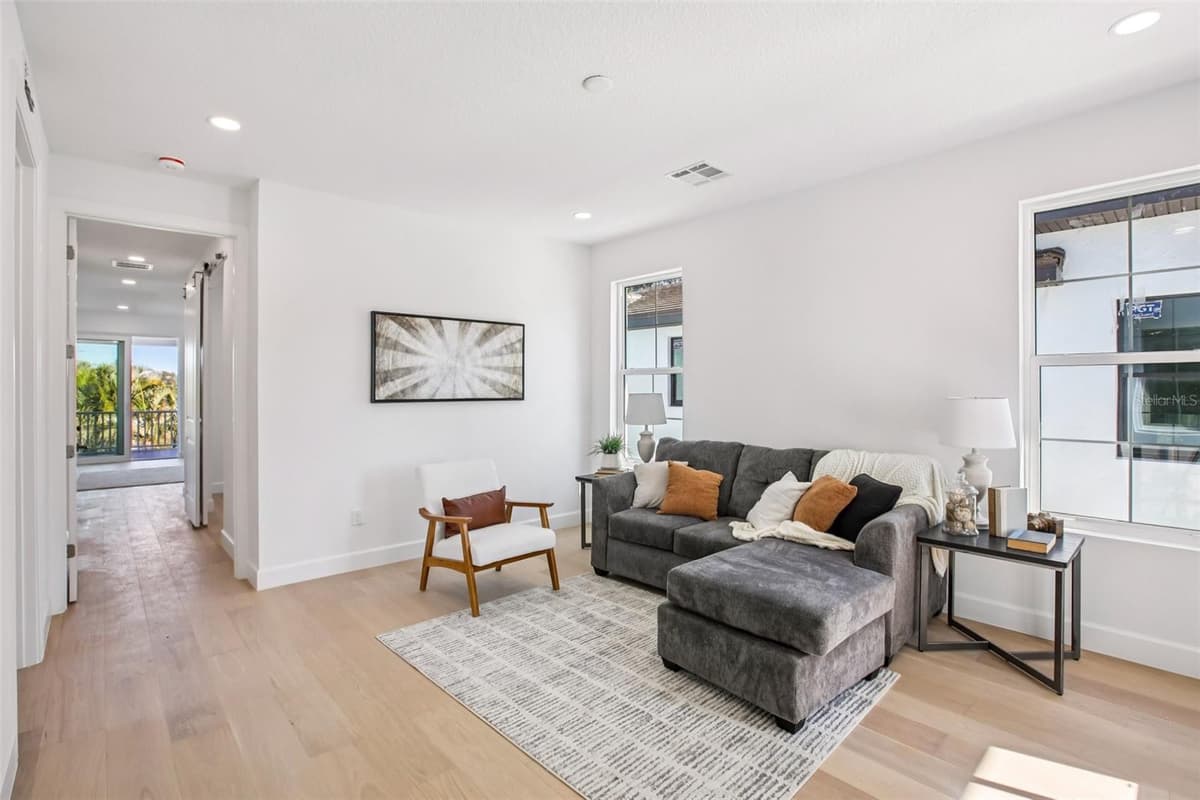 126 RICARDO WAY — photo 13 of 74