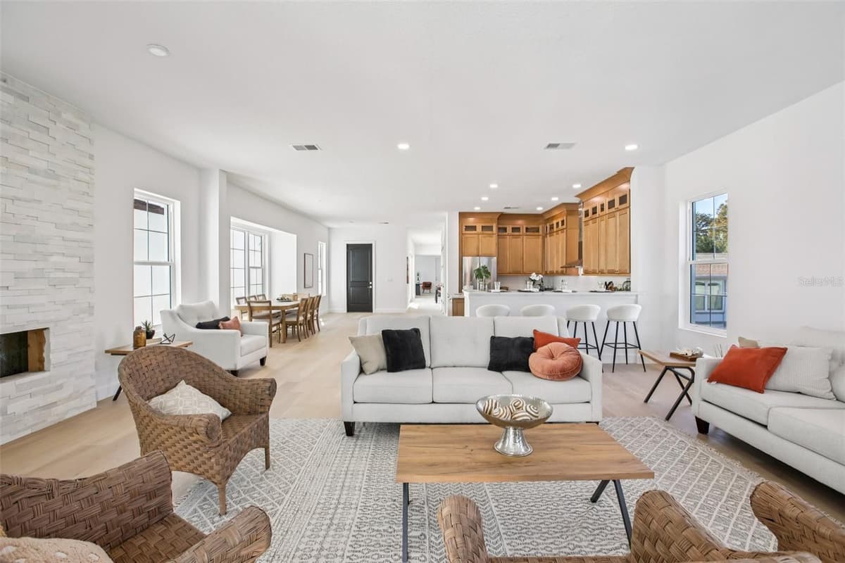 126 RICARDO WAY — photo 10 of 74