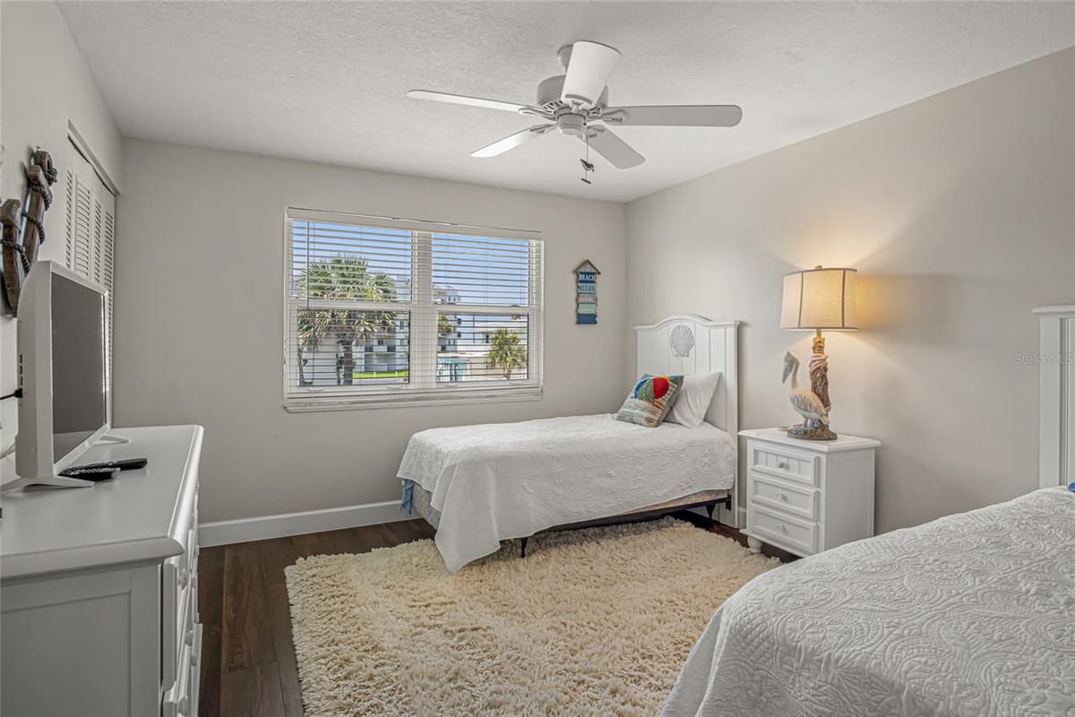 2820 OCEAN SHORE BOULEVARD — photo 15 of 45