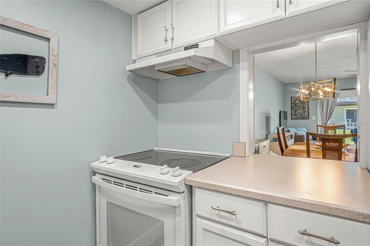 2820 OCEAN SHORE BOULEVARD — photo 9 of 45