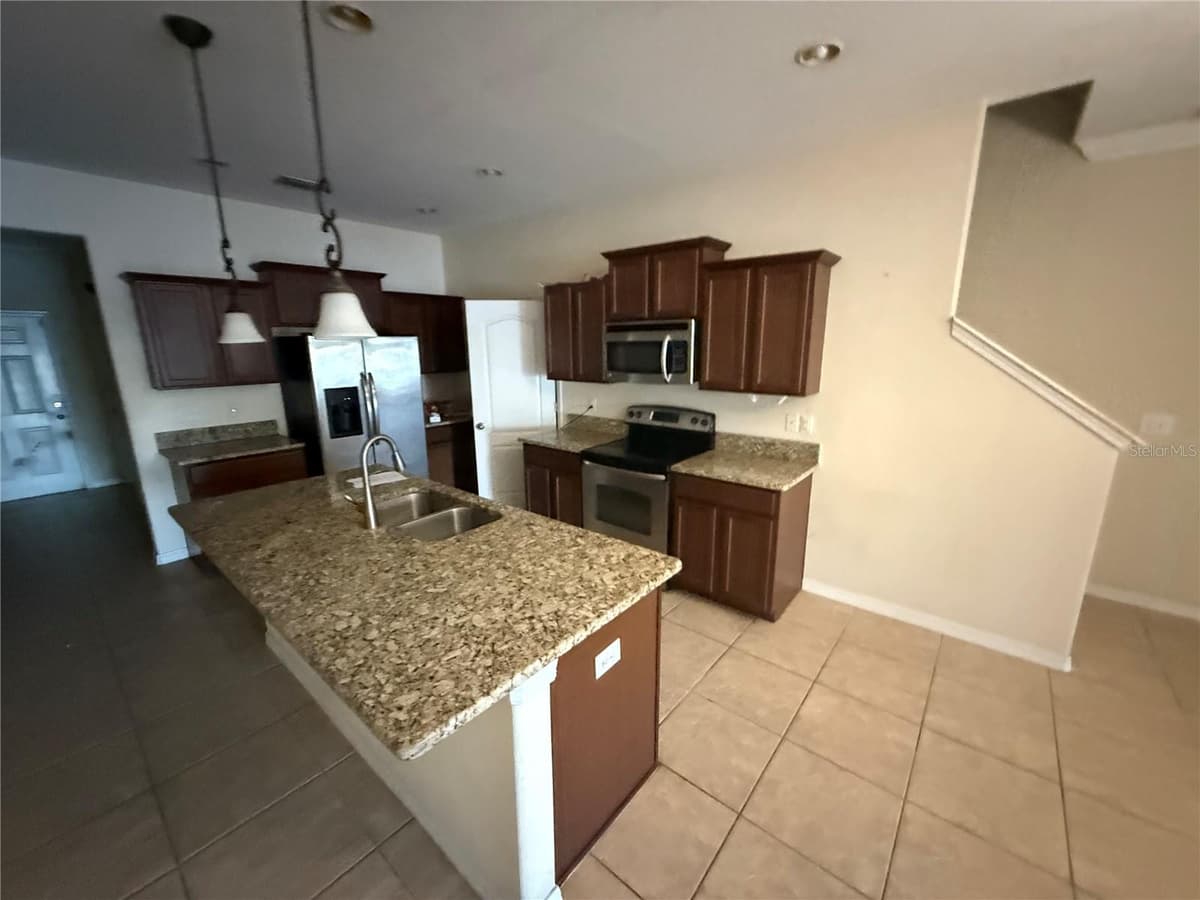 1511 HARBOUR BLUE STREET — photo 2 of 15