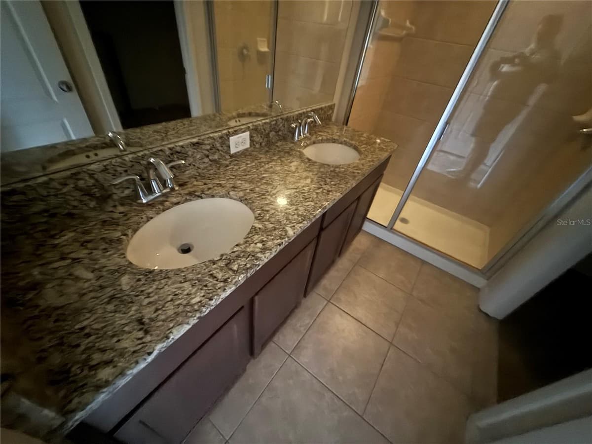 1511 HARBOUR BLUE STREET — photo 10 of 15