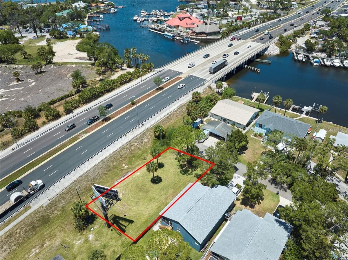 0 COTEE RIVER DRIVE — photo 1 of 8