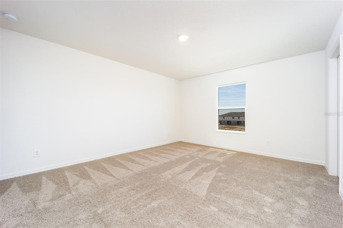 654 POPPY LANE — photo 9 of 16