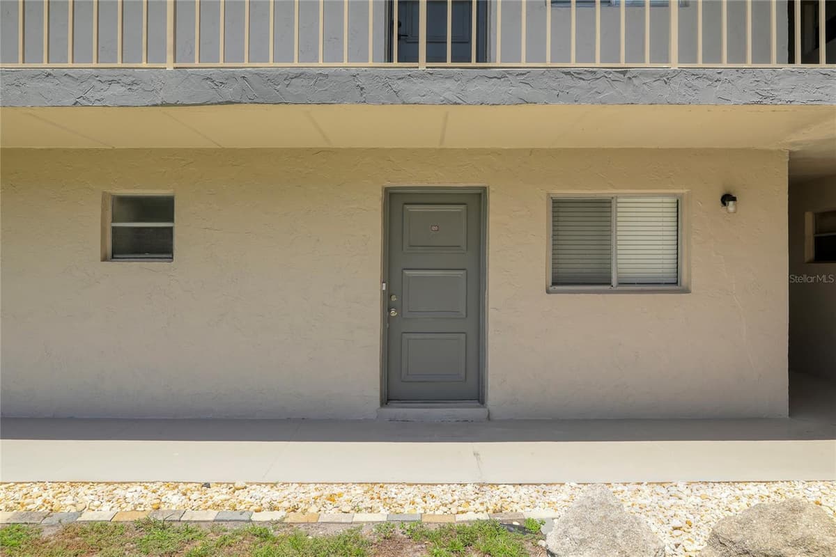 3001 THRUSH DRIVE — photo 3 of 33
