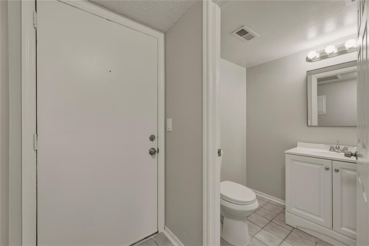 3001 THRUSH DRIVE — photo 6 of 33