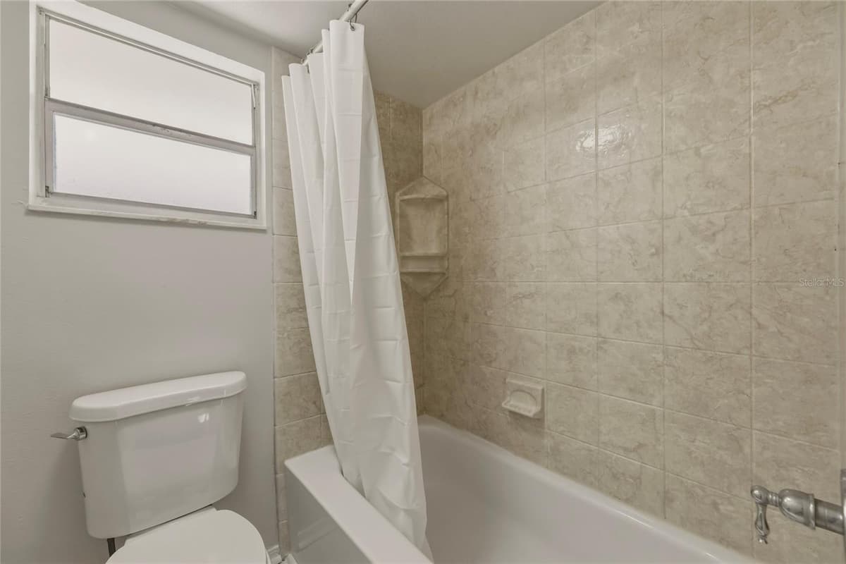 3001 THRUSH DRIVE — photo 24 of 33