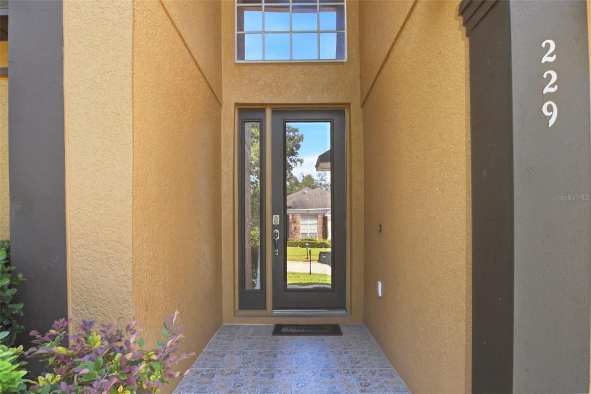 229 WHITESAND COURT — photo 4 of 54
