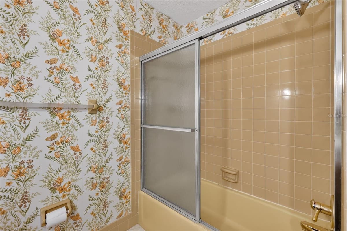 33718 PICCIOLA DRIVE — photo 43 of 90