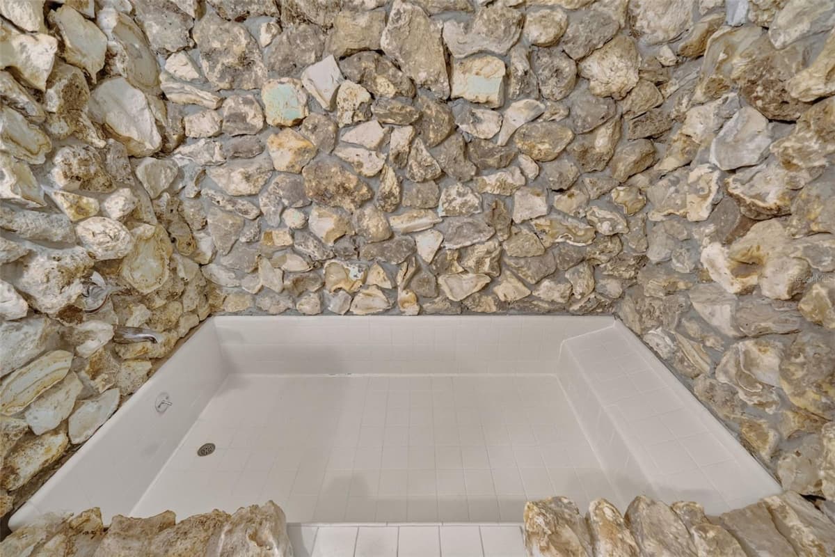33718 PICCIOLA DRIVE — photo 34 of 90