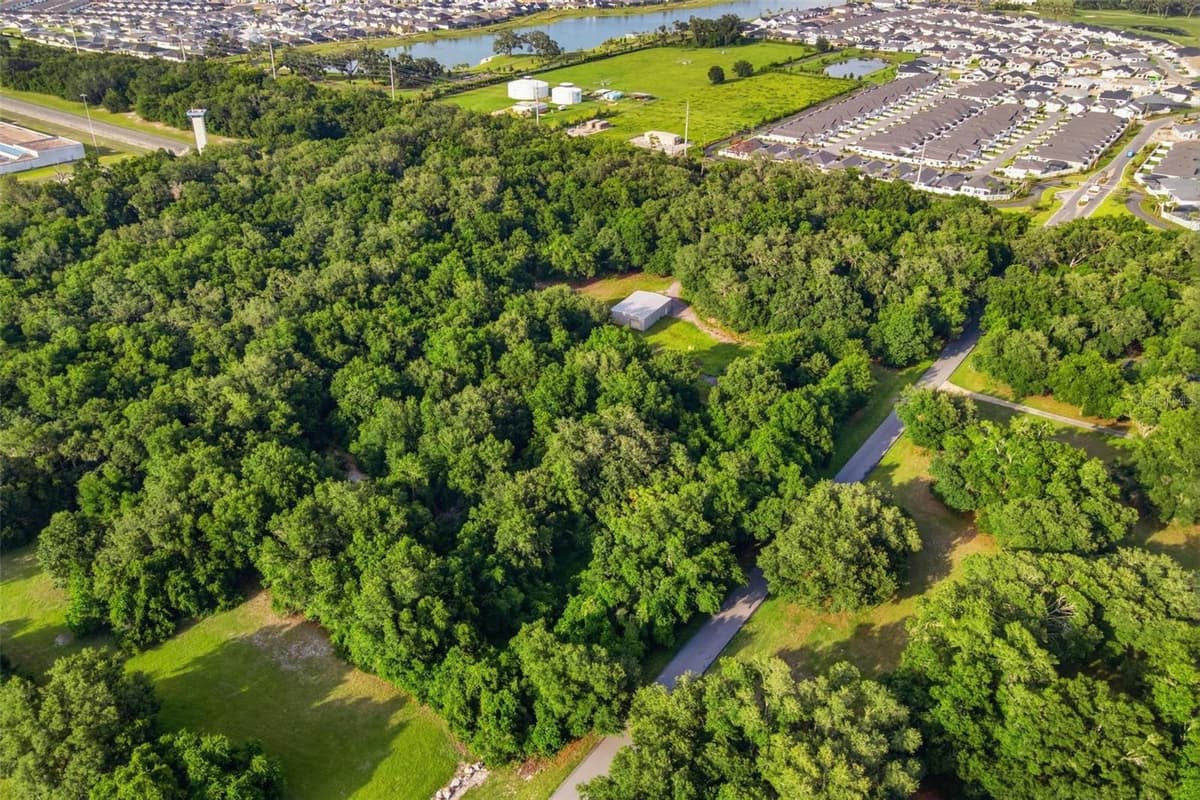 7112 MARSH BEND TRAIL — photo 8 of 13