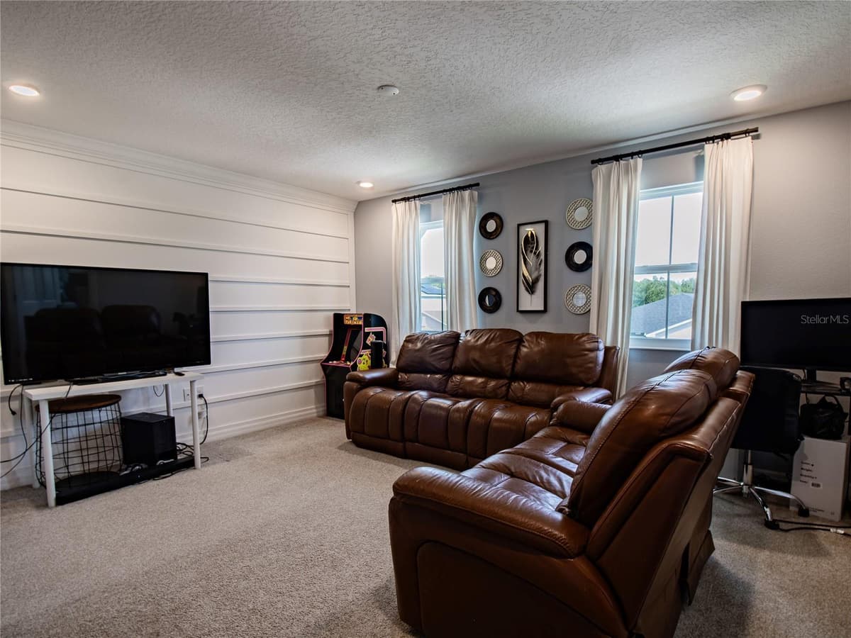 112 HAMLET LOOP — photo 15 of 37