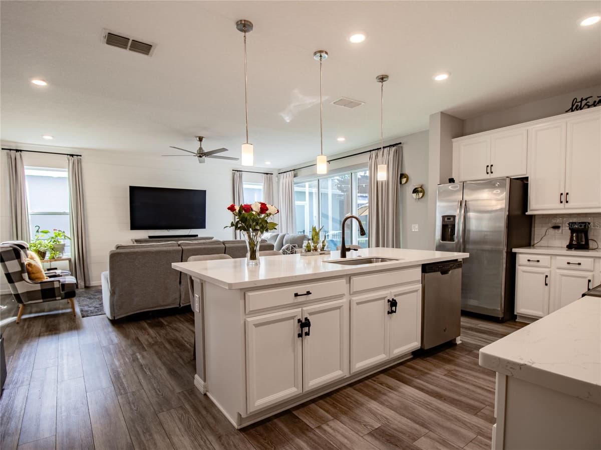 112 HAMLET LOOP — photo 10 of 37
