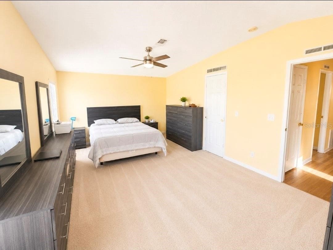 74 STRAPHMORE DRIVE — photo 14 of 46