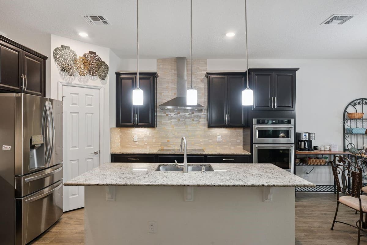 3169 PINENUT DRIVE — photo 9 of 49