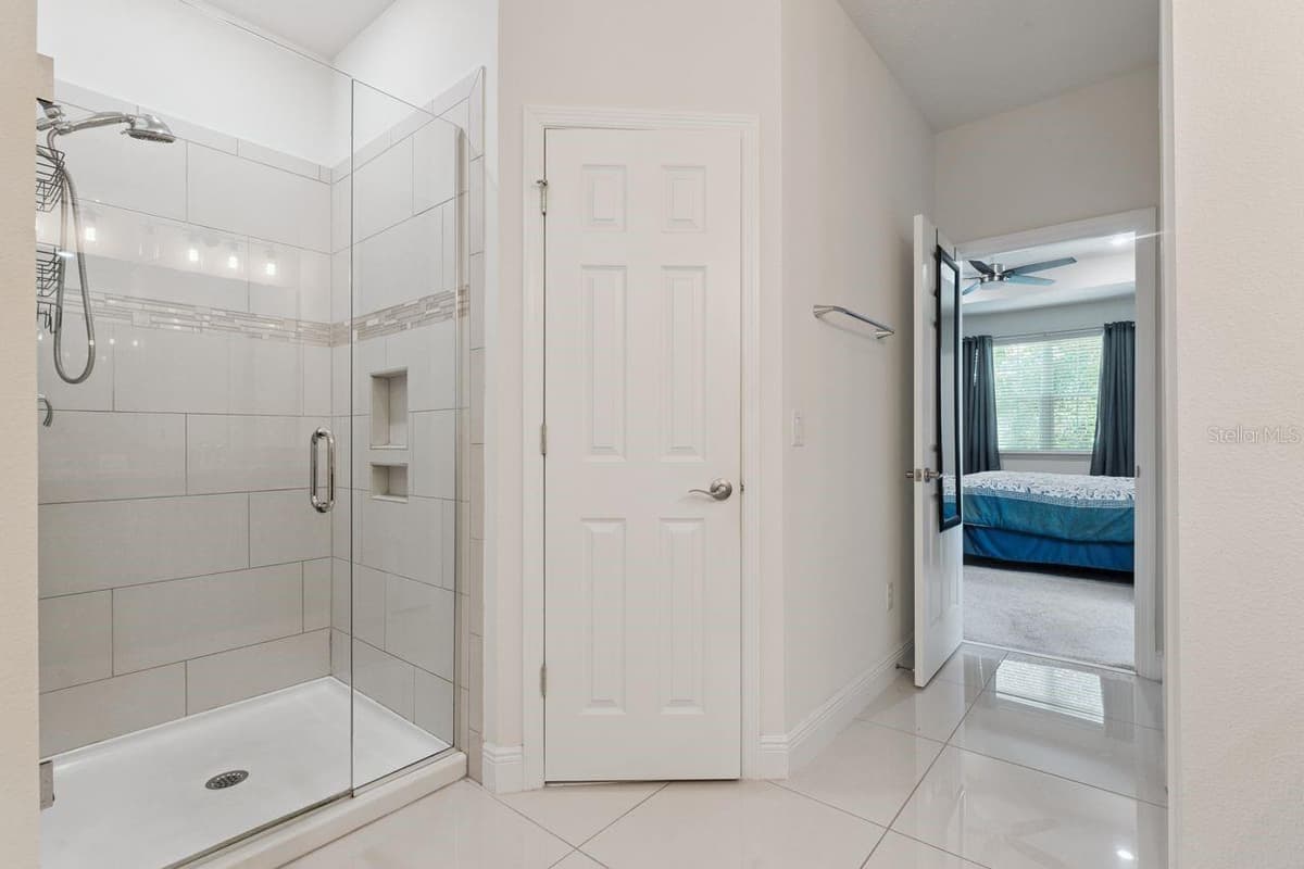 3169 PINENUT DRIVE — photo 21 of 49