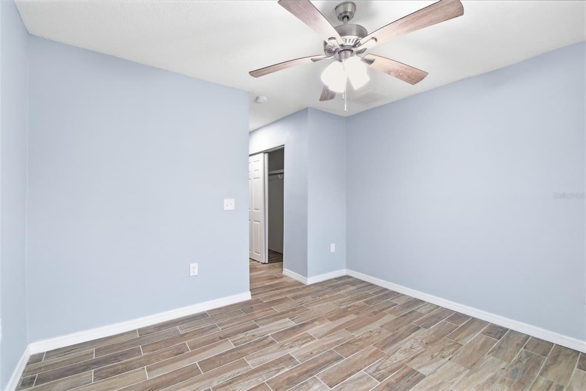1842 SHORE ACRES BOULEVARD — photo 31 of 46