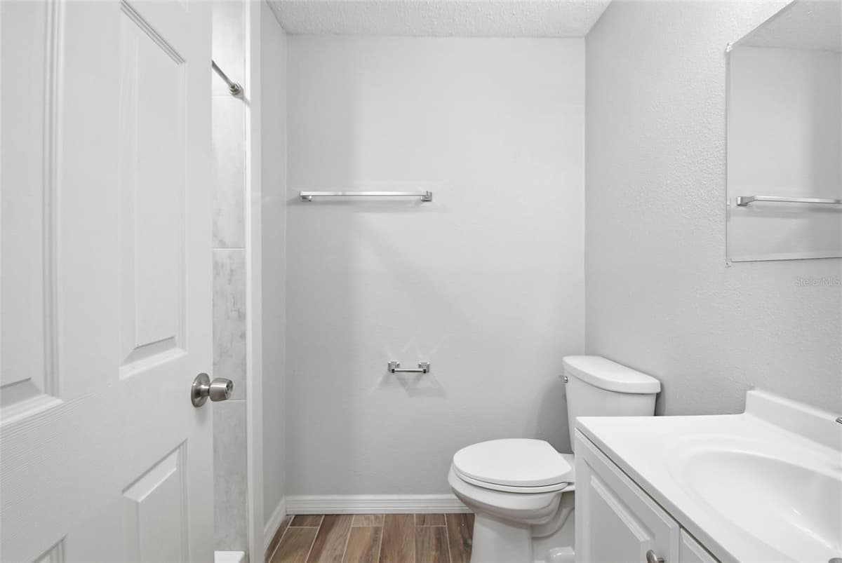 1842 SHORE ACRES BOULEVARD — photo 36 of 46