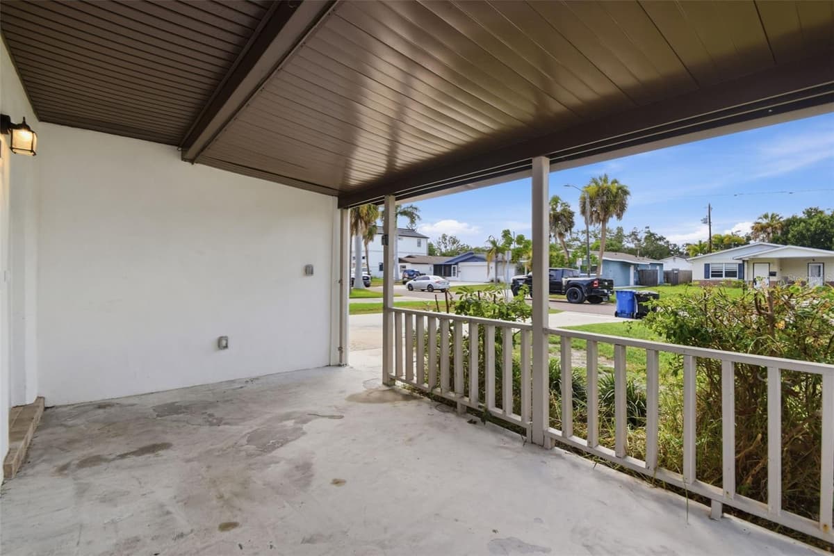 1842 SHORE ACRES BOULEVARD — photo 42 of 46