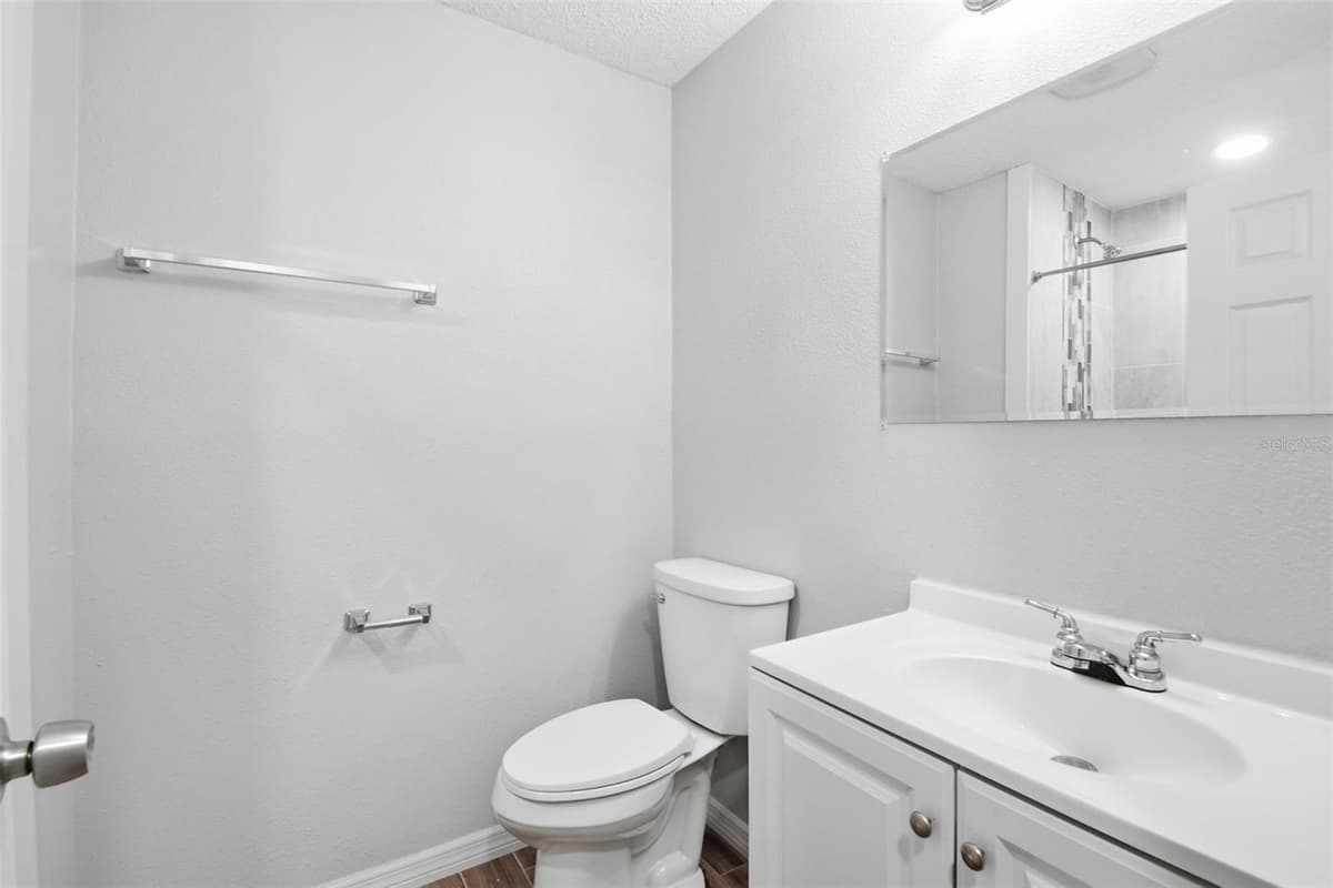 1842 SHORE ACRES BOULEVARD — photo 37 of 46