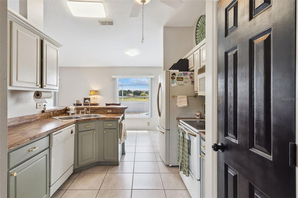624 LA COSTA ST — photo 15 of 36