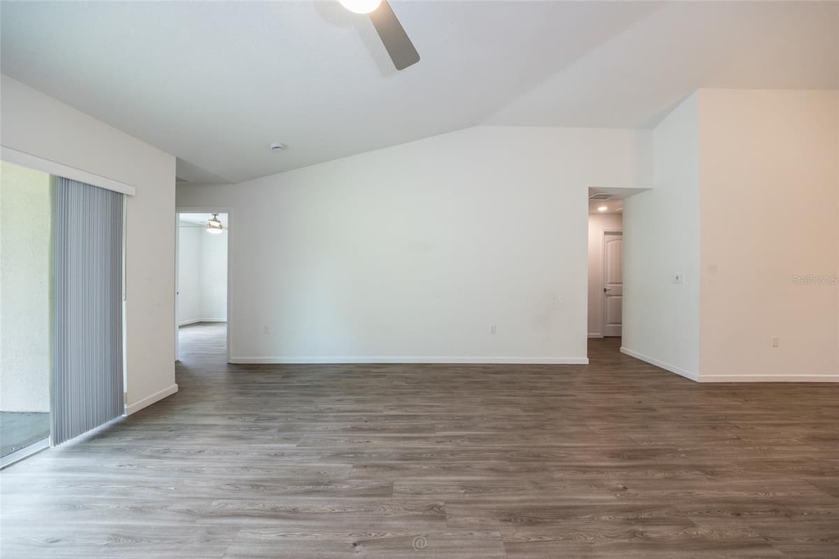 196 FRONTIER DRIVE — photo 14 of 35