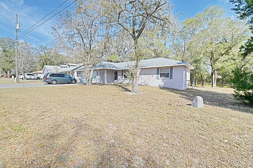 5025 HUMMINGBIRD AVENUE — photo 2 of 30