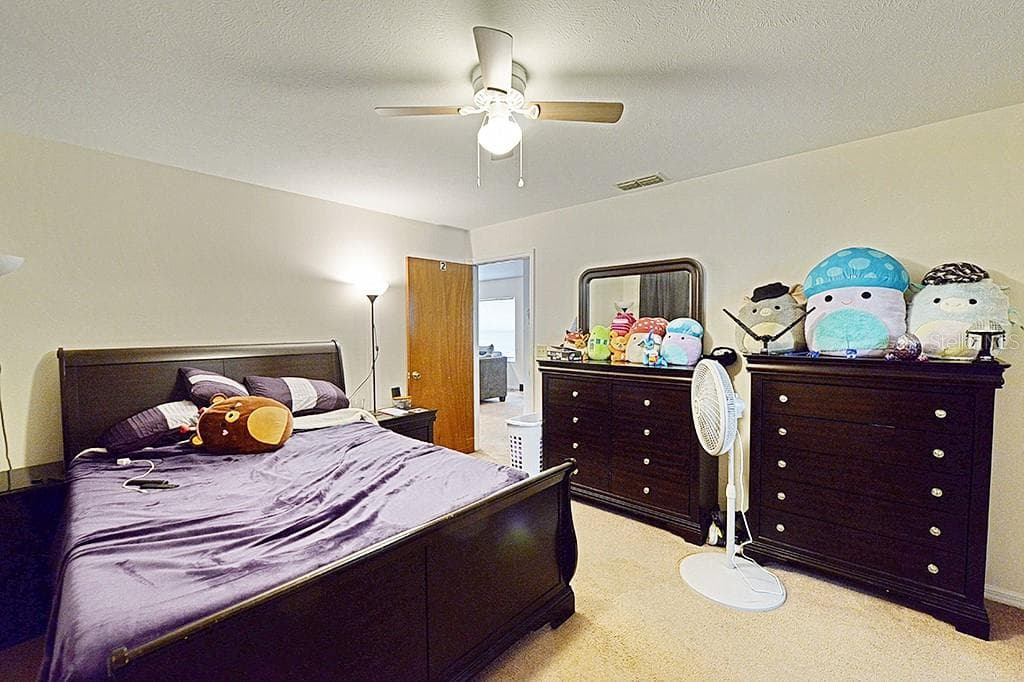 5025 HUMMINGBIRD AVENUE — photo 17 of 30