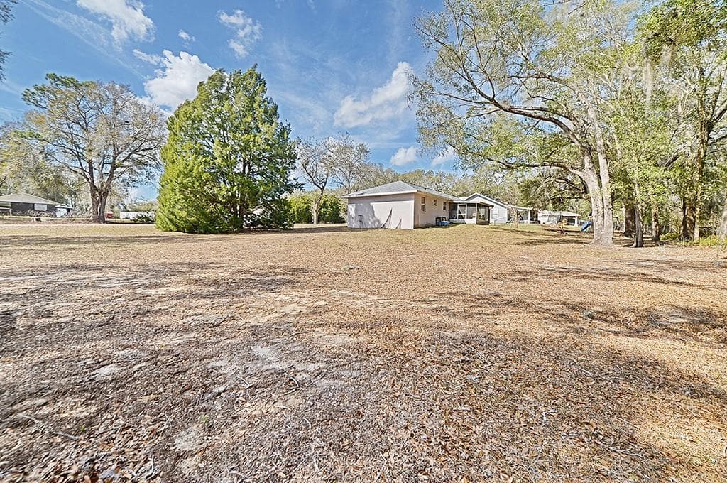 5025 HUMMINGBIRD AVENUE — photo 28 of 30