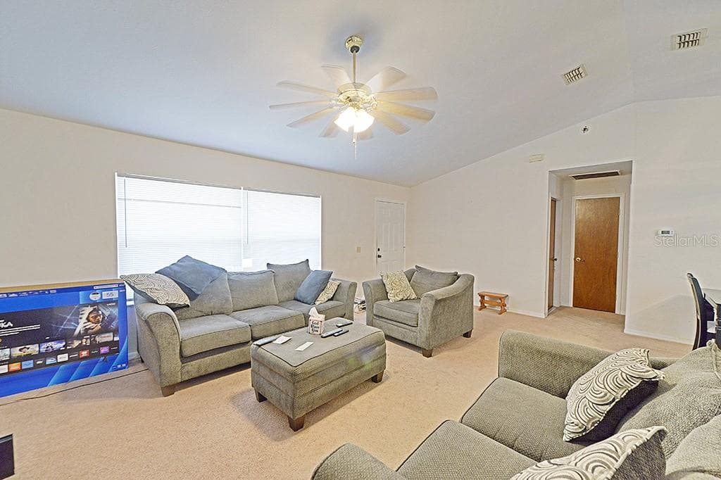 5025 HUMMINGBIRD AVENUE — photo 8 of 30