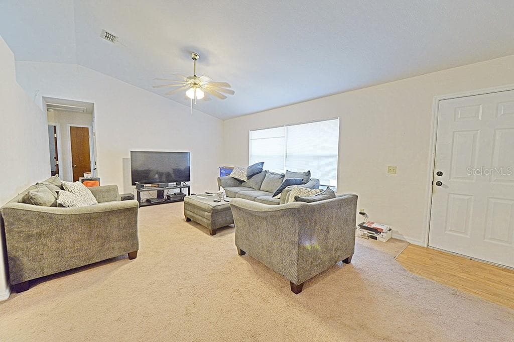 5025 HUMMINGBIRD AVENUE — photo 7 of 30