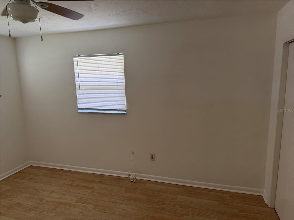 2185 3RD STREET — photo 8 of 16